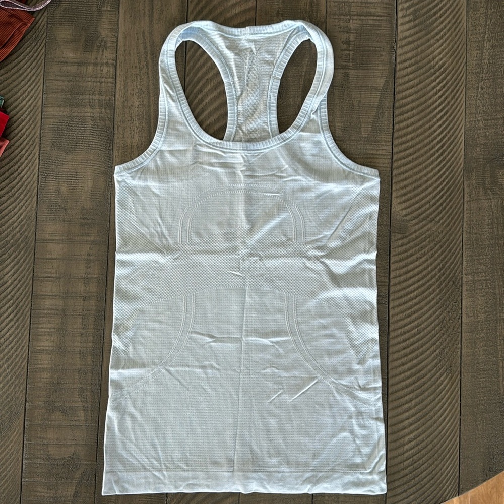 Lululemon swiftly tank top
